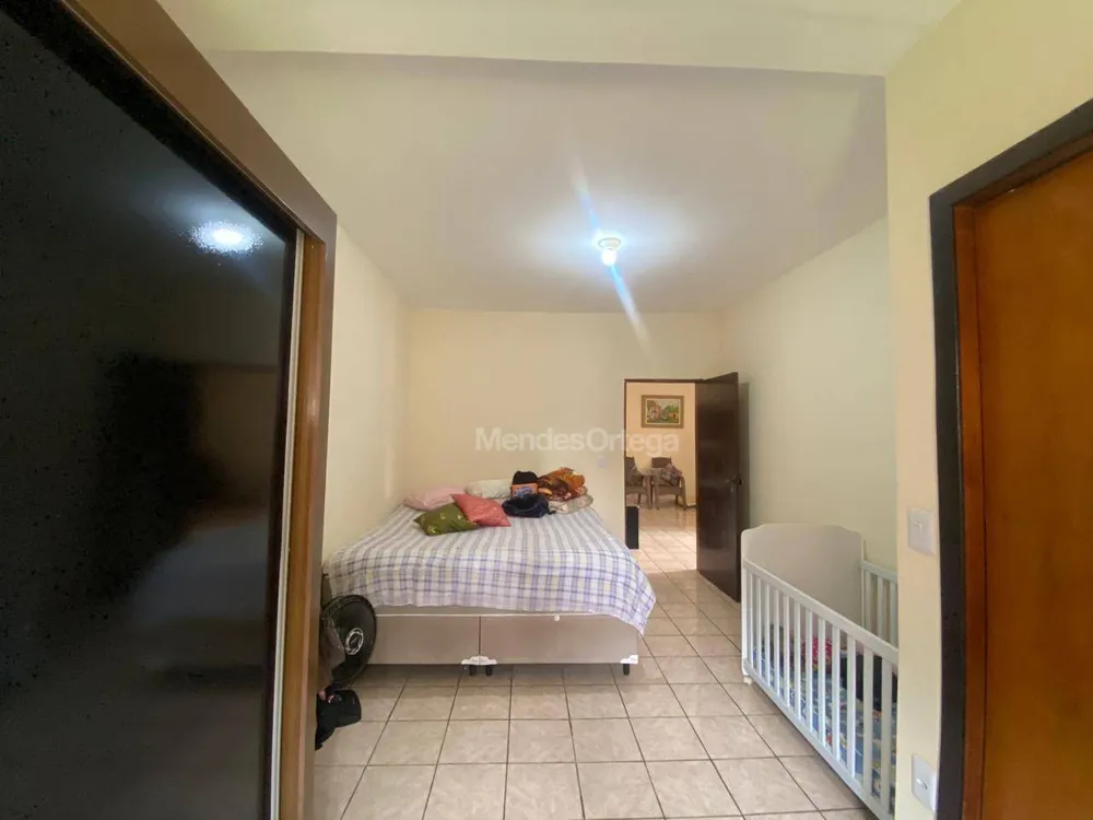 Chácara, 3 quartos, 1100 m² - Foto 5
