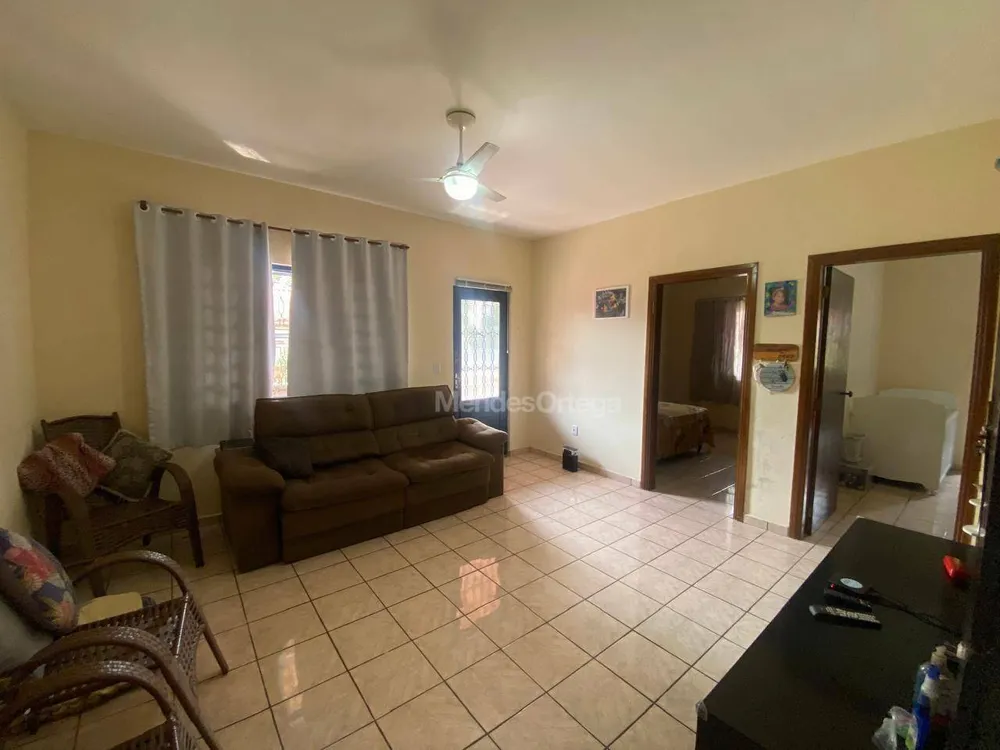Chácara, 3 quartos, 1100 m² - Foto 12
