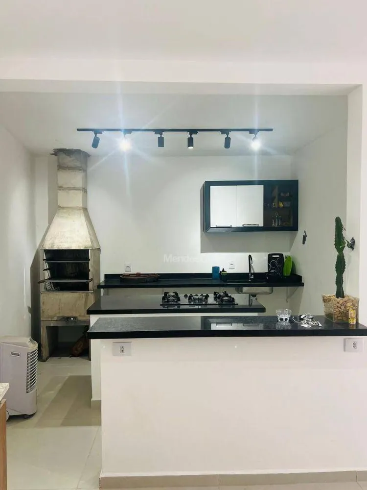 Casa, 3 quartos, 163 m² - Foto 4