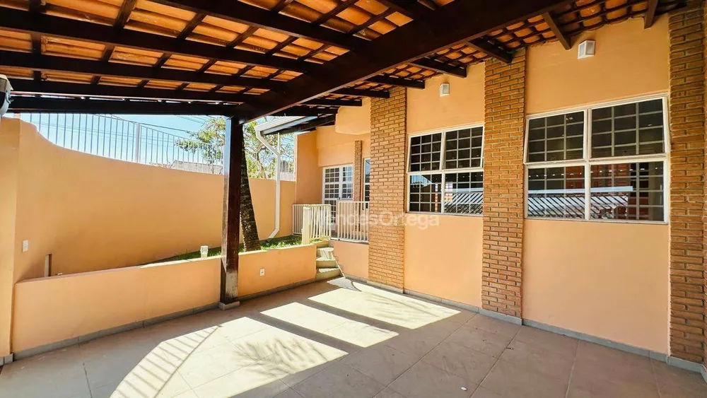 Casa, 3 quartos, 250 m² - Foto 3