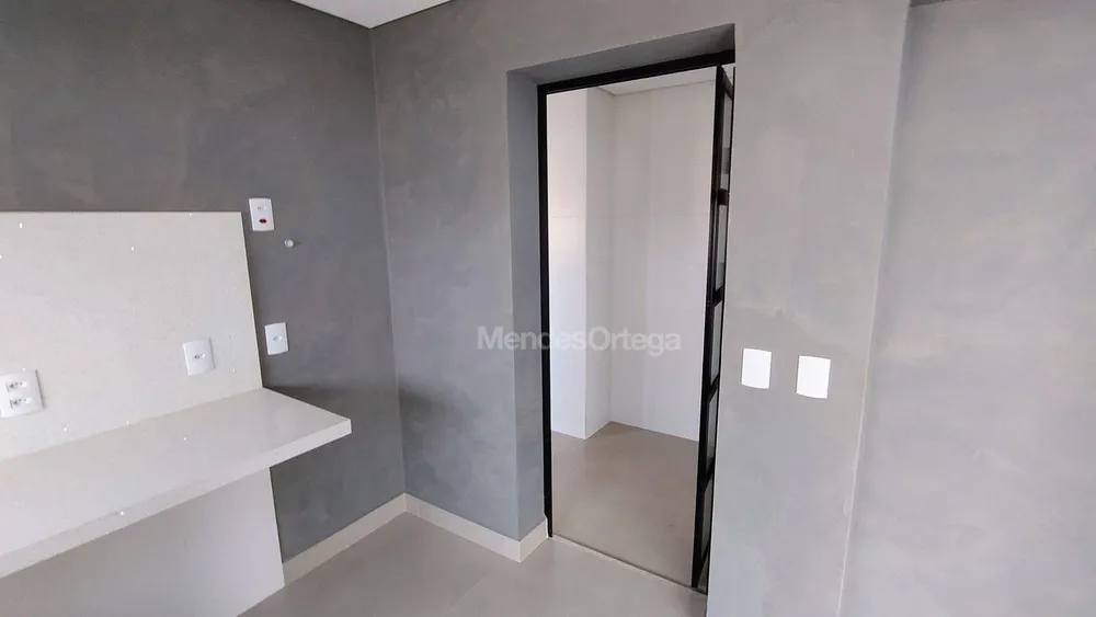 Apartamento, 4 quartos, 217 m² - Foto 3