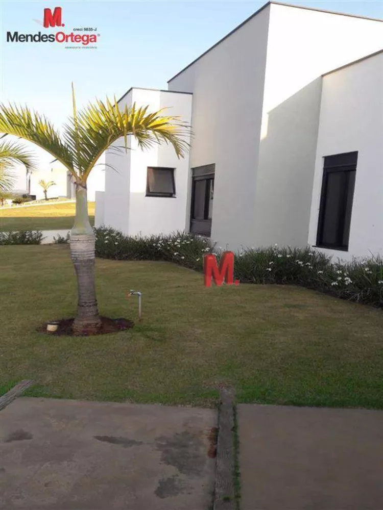 Casa de Condomínio à venda com 3 quartos, 515m² - Foto 2