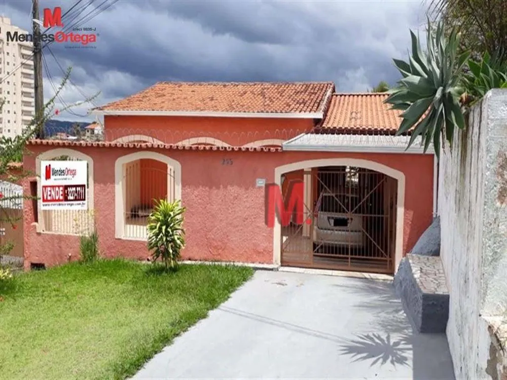 Casa, 3 quartos, 267 m² - Foto 2