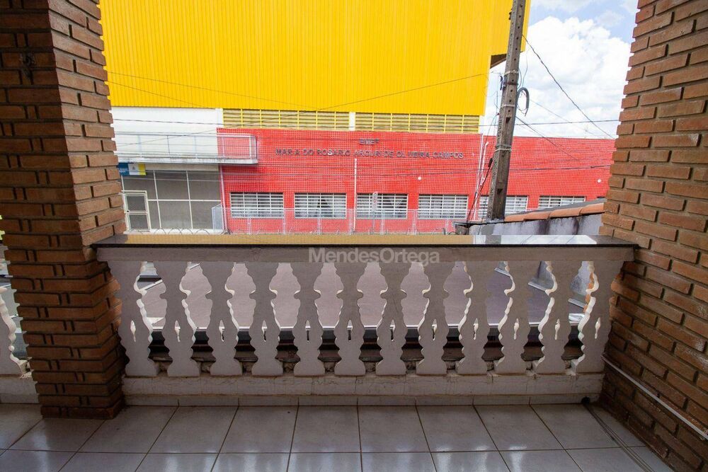 Casa, 3 quartos, 212 m² - Foto 3