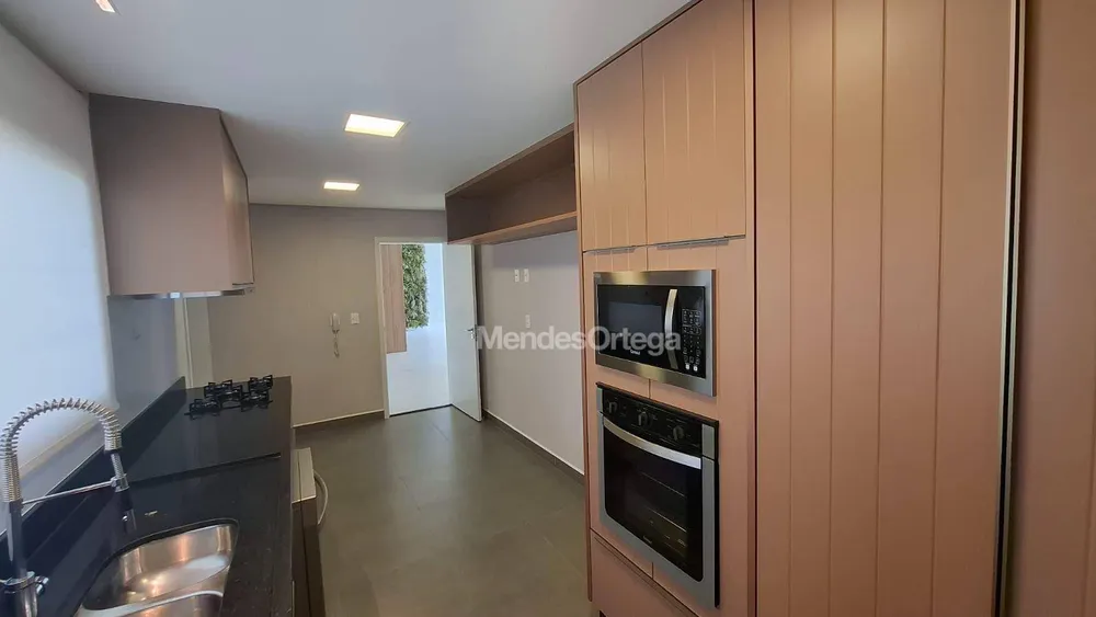 Apartamento, 3 quartos, 220 m² - Foto 6