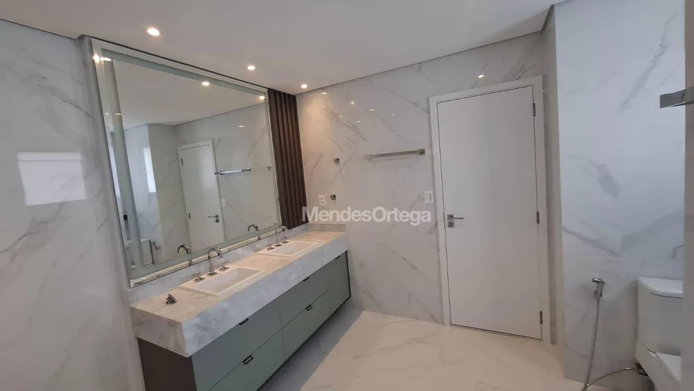 Apartamento, 3 quartos, 220 m² - Foto 5