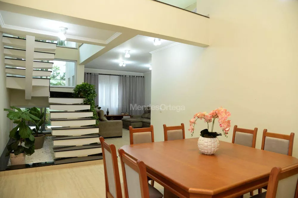 Casa de Condomínio, 4 quartos - Foto 2