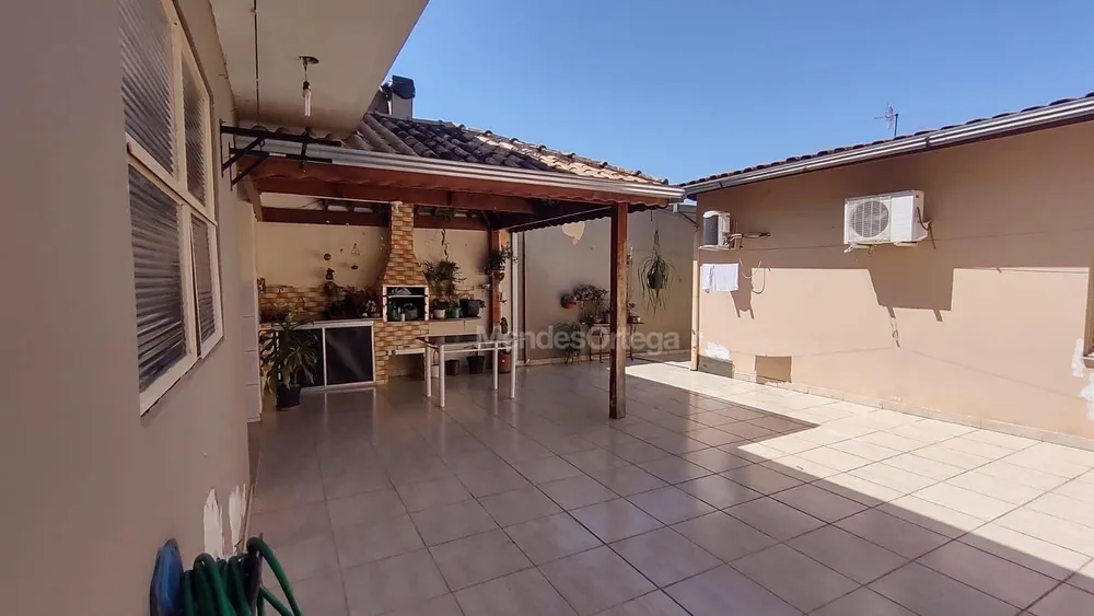 Casa, 3 quartos, 209 m² - Foto 16