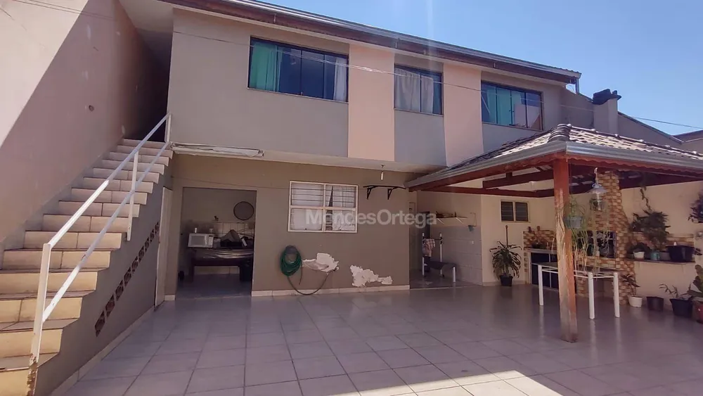 Casa, 3 quartos, 209 m² - Foto 12