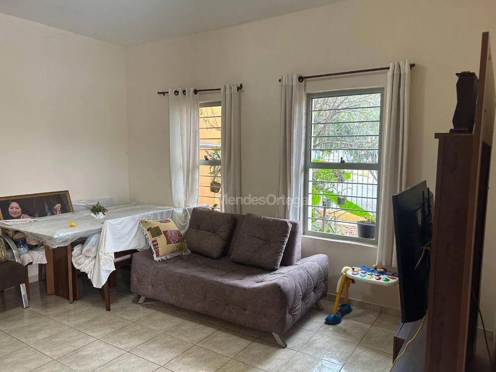 Casa, 2 quartos, 201 m² - Foto 3