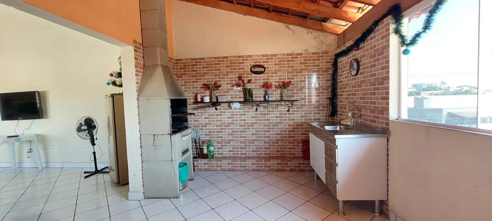 Casa, 3 quartos, 187 m² - Foto 2