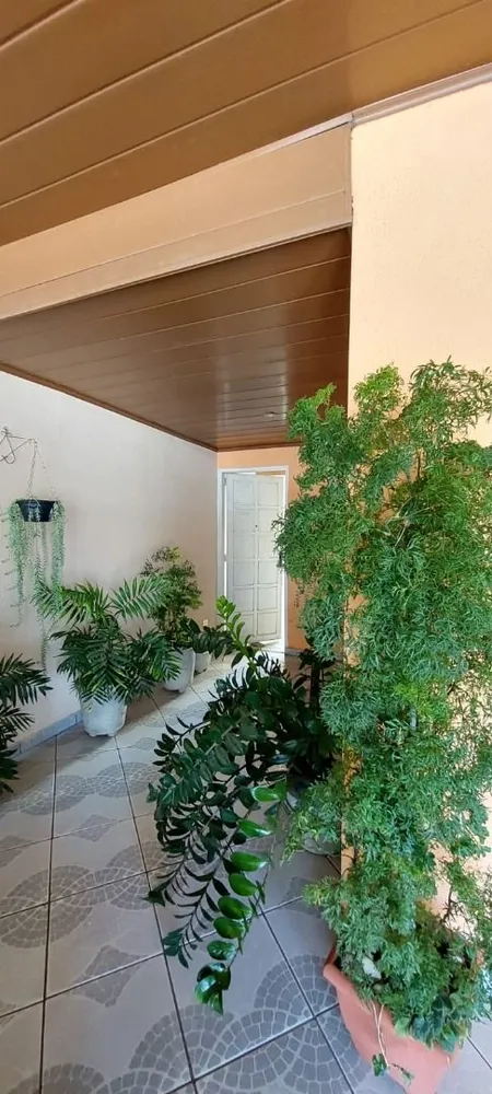 Casa, 3 quartos, 187 m² - Foto 3