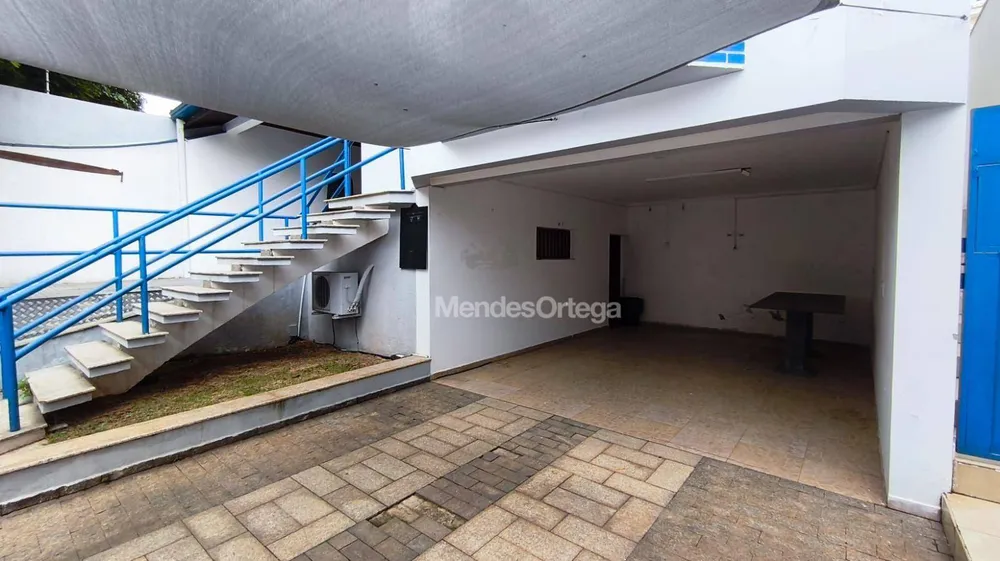 Casa, 4 quartos, 450 m² - Foto 1