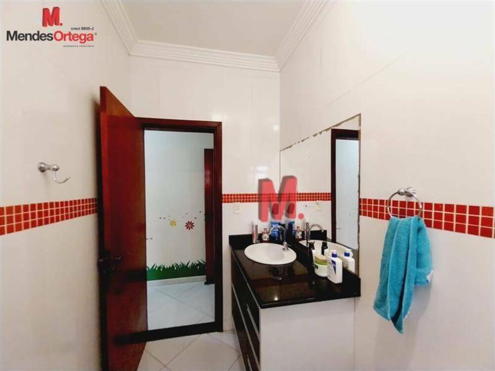 Casa, 3 quartos, 164 m² - Foto 6