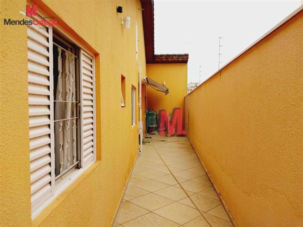Casa, 3 quartos, 164 m² - Foto 2