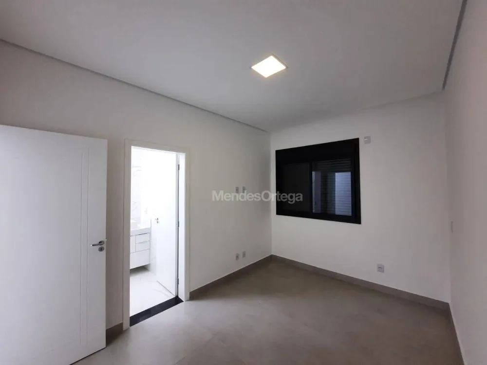 Casa, 3 quartos, 260 m² - Foto 11
