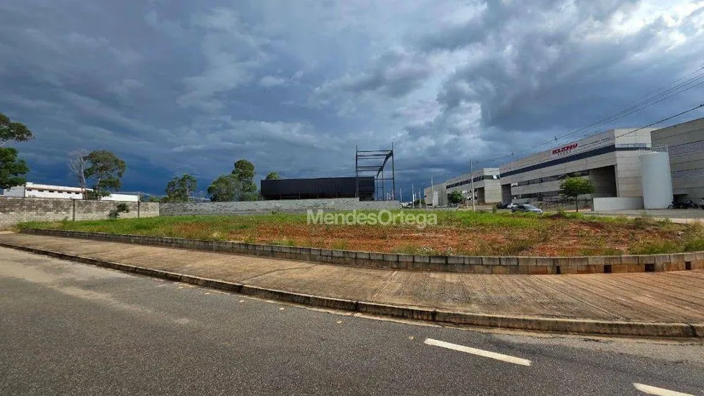 Loteamento e Condomínio, 1664 m² - Foto 4