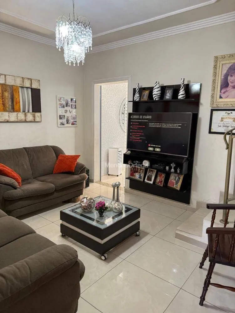 Casa, 2 quartos, 173 m² - Foto 1