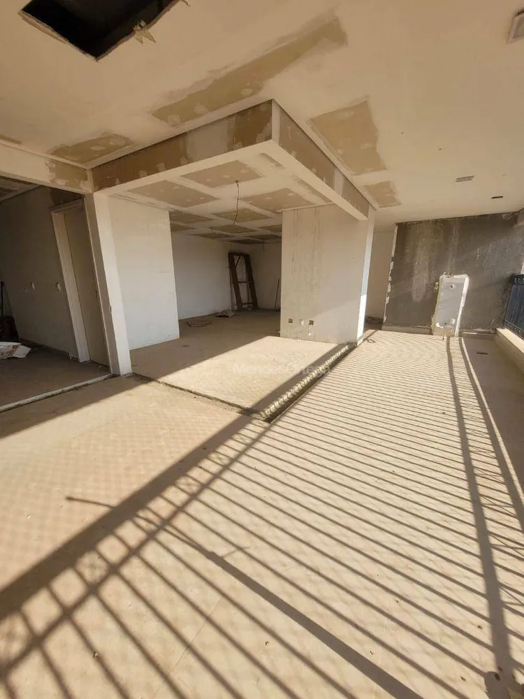 Apartamento, 3 quartos, 214 m² - Foto 1