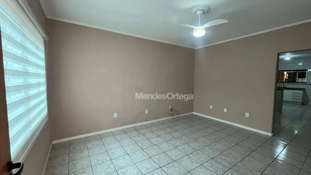 Casa, 3 quartos, 174 m² - Foto 4