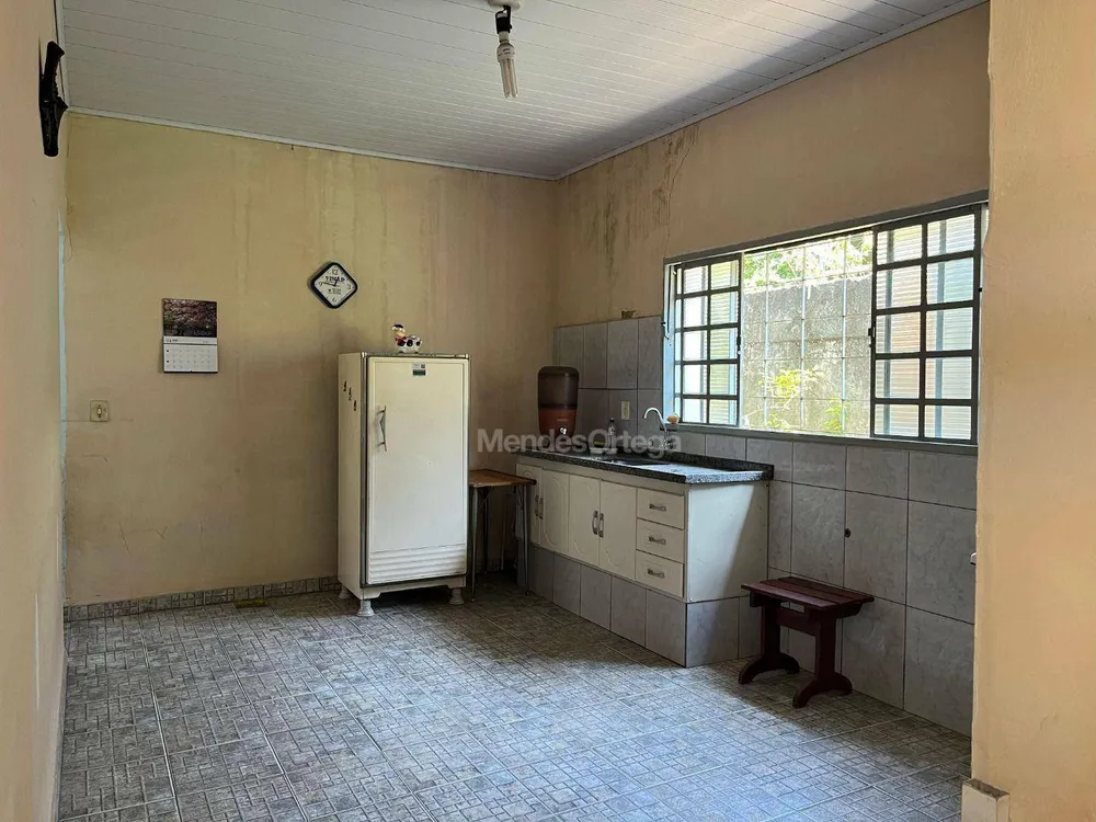 Casa, 5 quartos, 215 m² - Foto 5