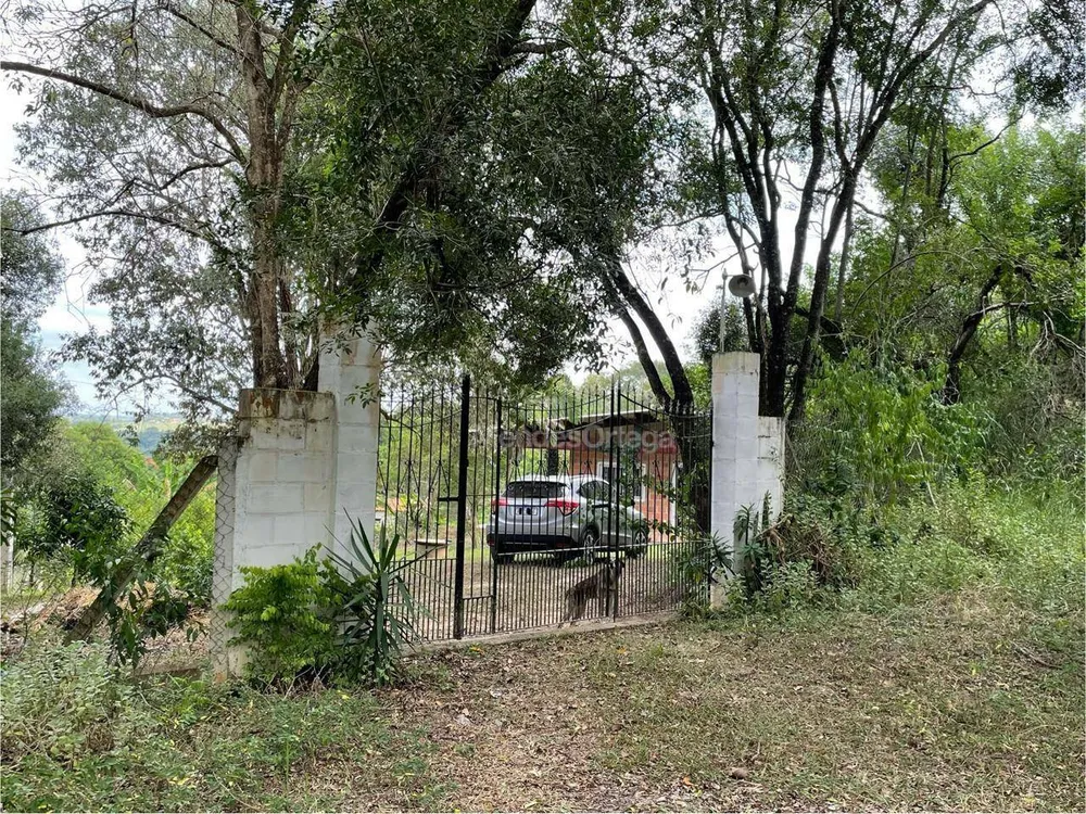 Chácara, 4 quartos, 1290 m² - Foto 2