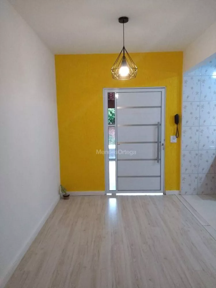 Casa de Condomínio à venda e aluguel com 4 quartos, 120m² - Foto 2