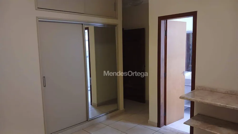 Casa, 3 quartos, 204 m² - Foto 9