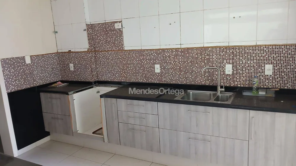 Casa, 3 quartos, 204 m² - Foto 6
