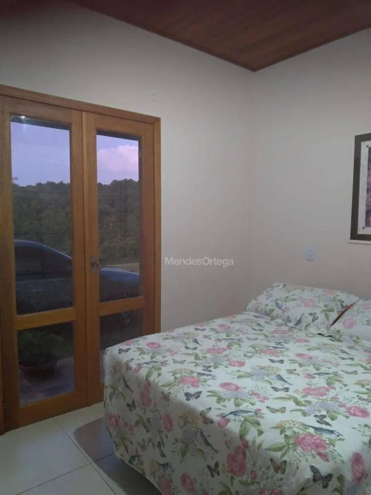 Chácara, 3 quartos, 2131 m² - Foto 8