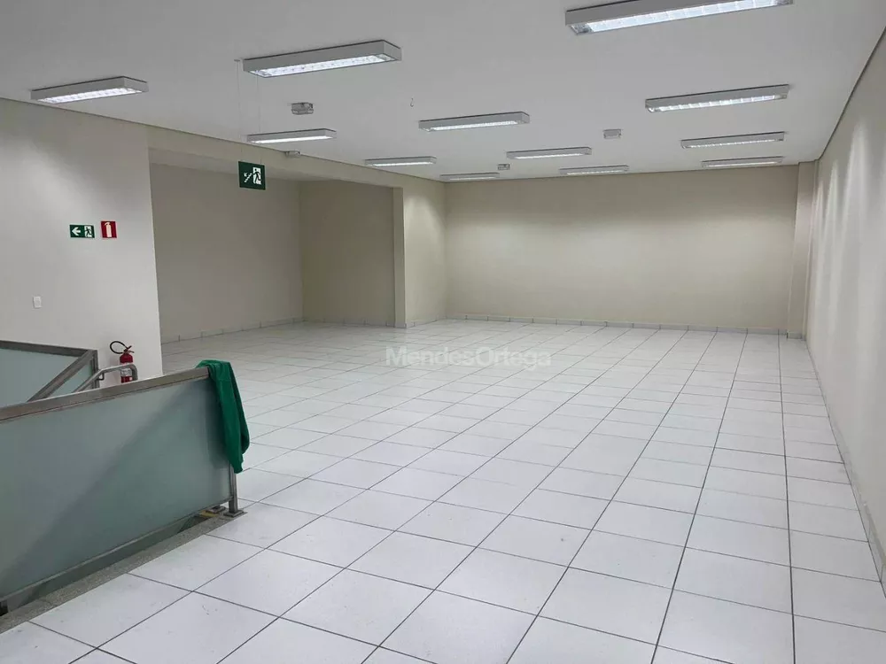 Loja-Salão, 900 m² - Foto 4