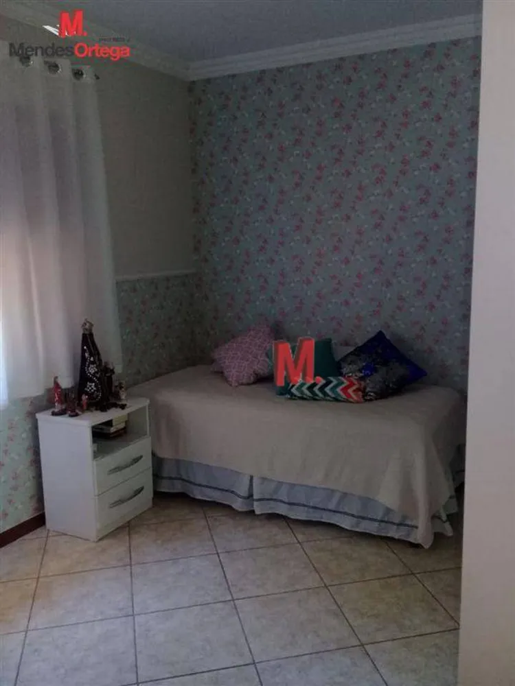 Casa, 4 quartos, 232 m² - Foto 3