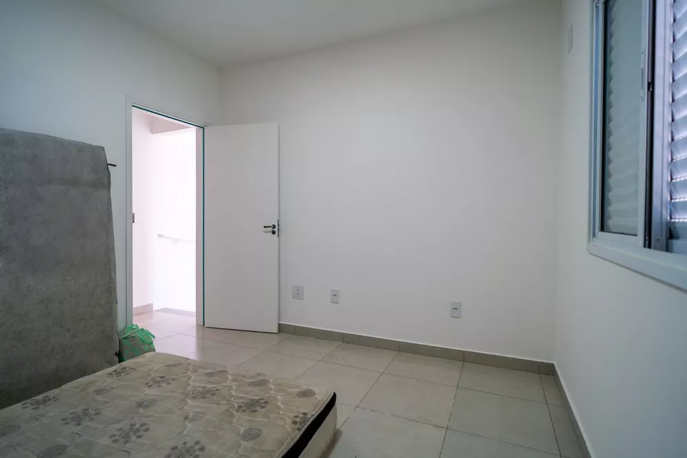 Casa de Condomínio para alugar com 2 quartos, 62m² - Foto 4