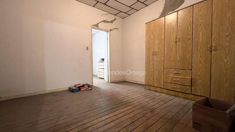 Casa à venda com 3 quartos, 199m² - Foto 4