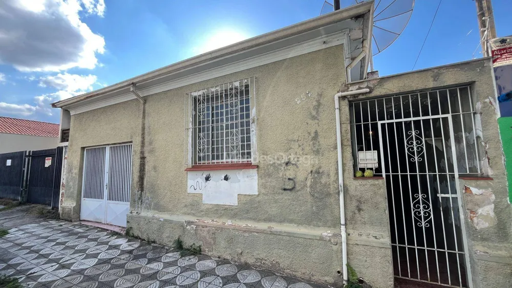 Casa, 3 quartos, 199 m² - Foto 1