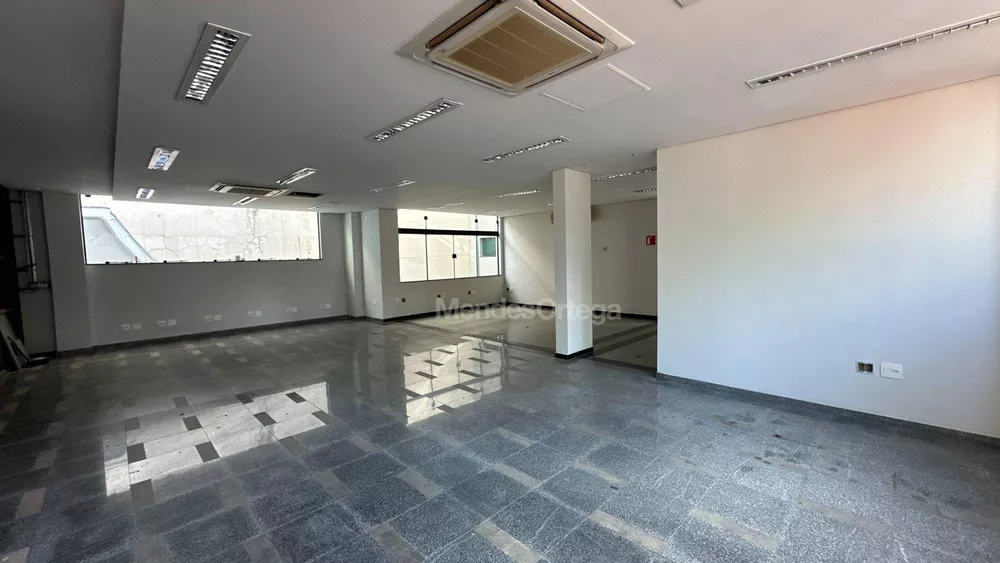 Prédio Inteiro para alugar, 1100m² - Foto 25