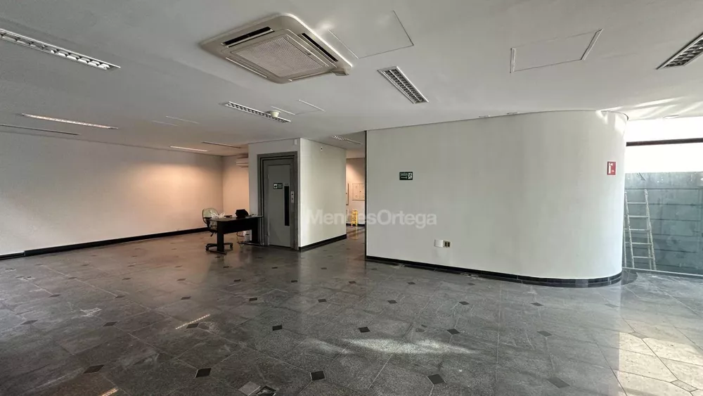 Prédio Inteiro para alugar, 1100m² - Foto 6