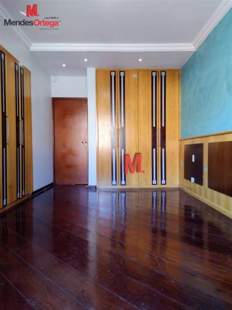 Casa à venda com 4 quartos, 390m² - Foto 36