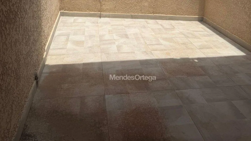 Casa, 2 quartos, 70 m² - Foto 1