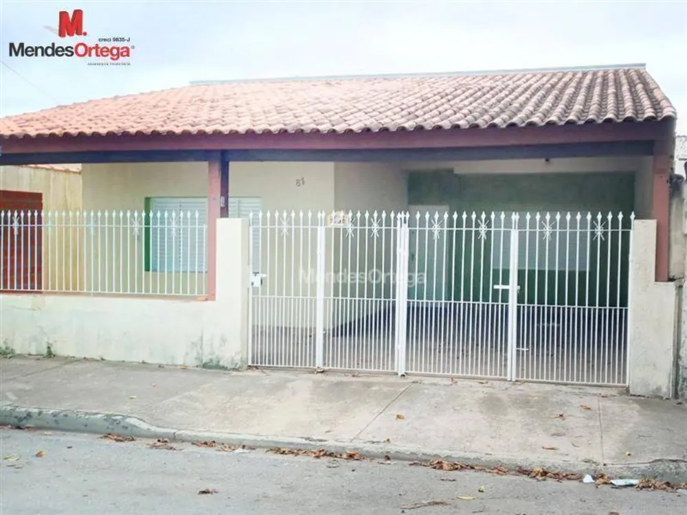 Casa, 3 quartos, 249 m² - Foto 1