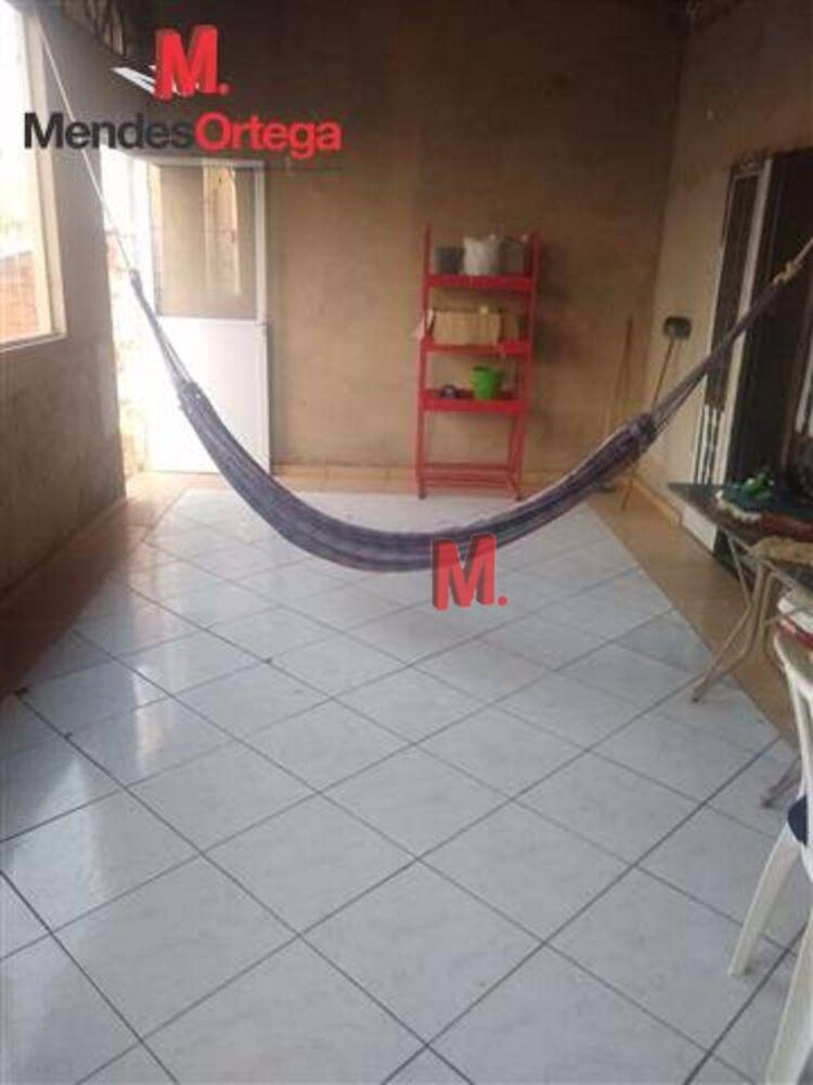 Casa, 2 quartos, 220 m² - Foto 2