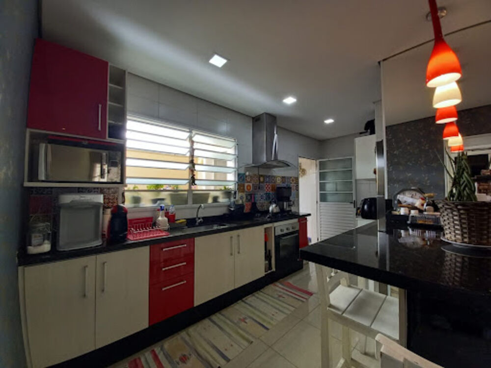 Apartamento à venda com 2 quartos, 69m² - Foto 3