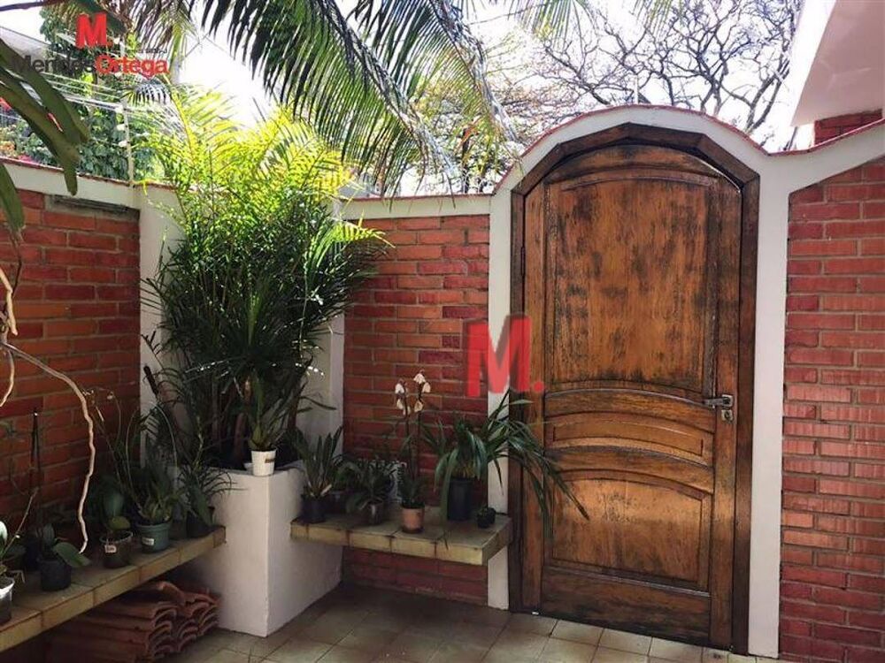 Casa à venda com 3 quartos, 165m² - Foto 2