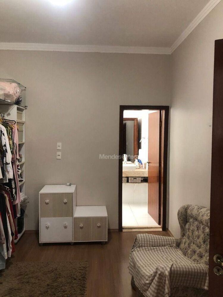 Casa, 3 quartos, 381 m² - Foto 5
