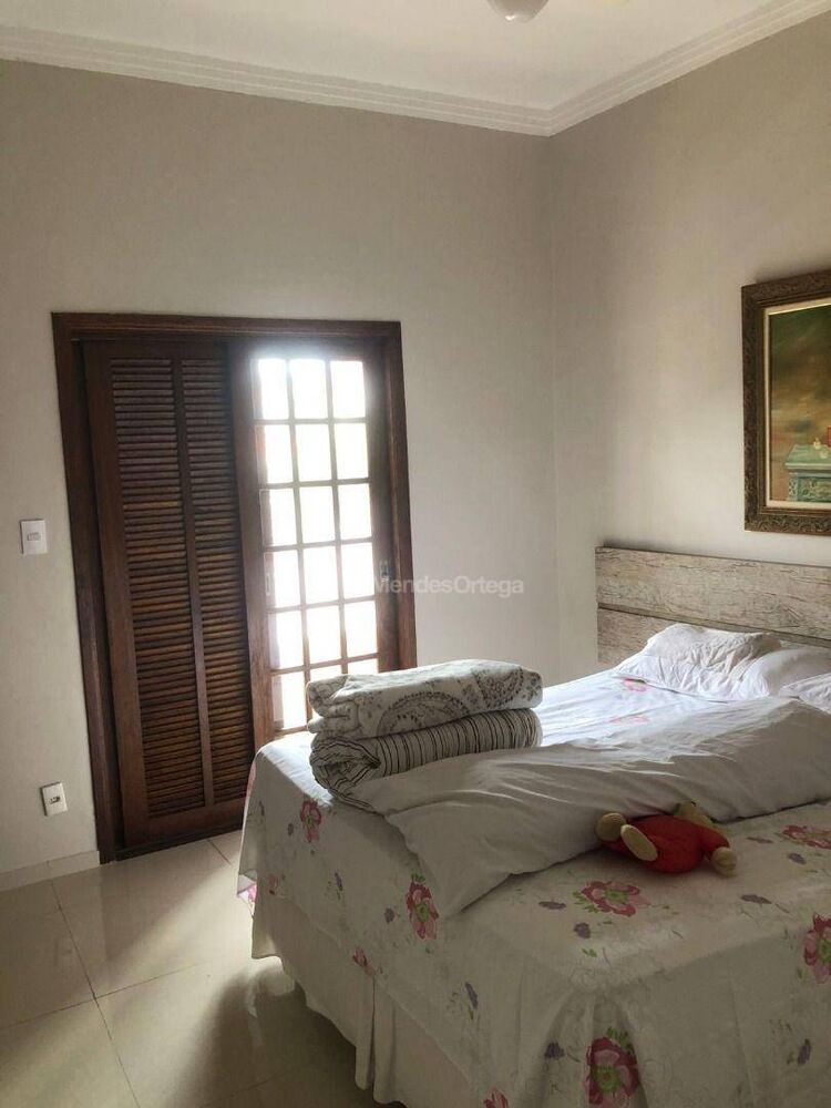 Casa, 3 quartos, 381 m² - Foto 12