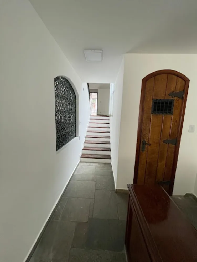 Casa, 3 quartos, 275 m² - Foto 4