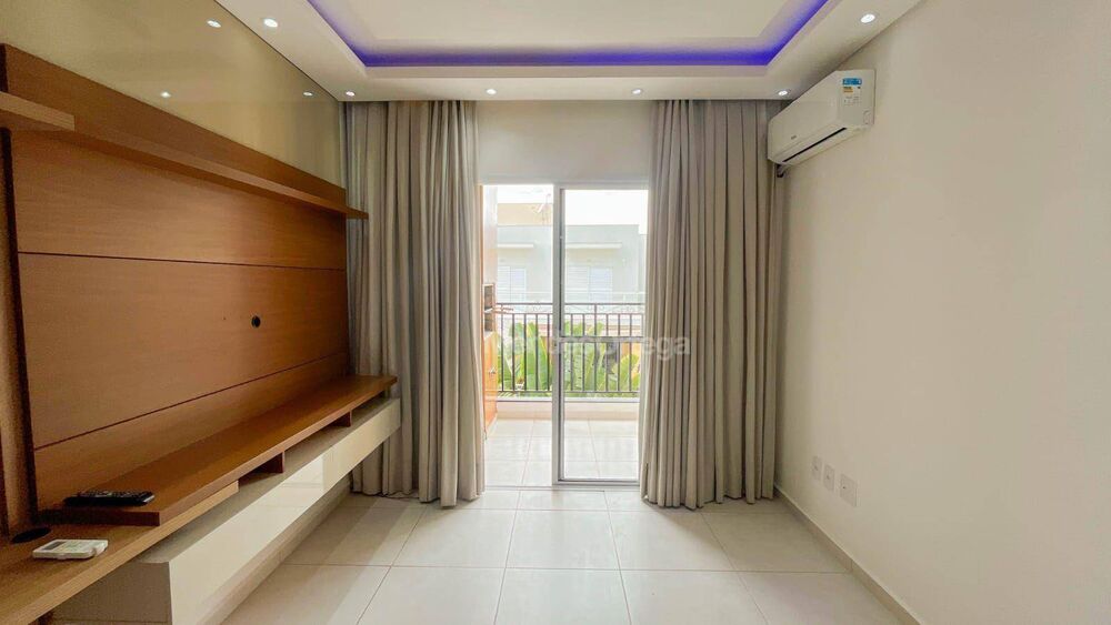 Apartamento à venda com 2 quartos, 70m² - Foto 2
