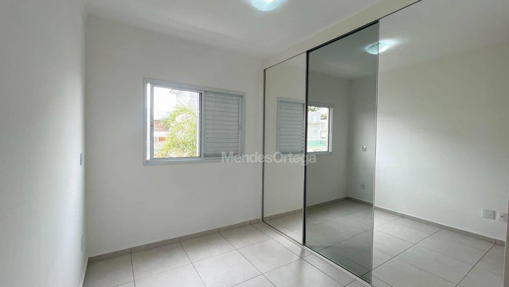Apartamento à venda com 2 quartos, 70m² - Foto 4