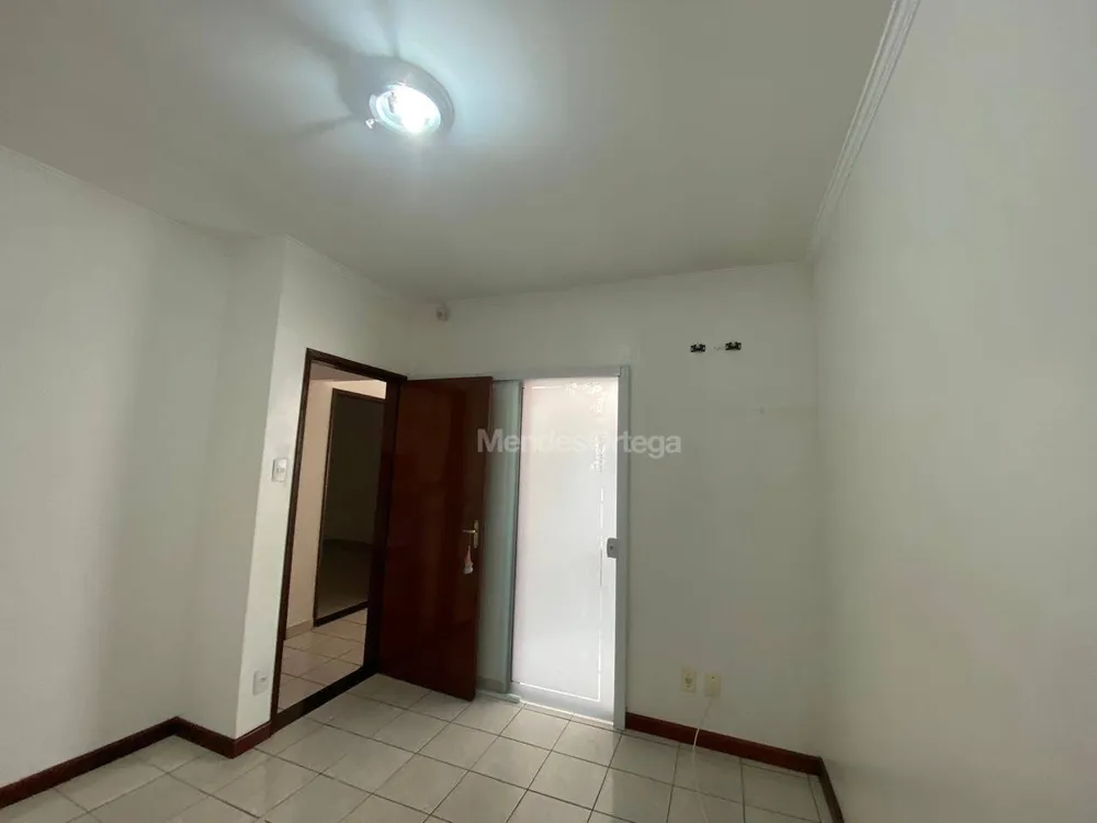 Casa, 3 quartos, 238 m² - Foto 12