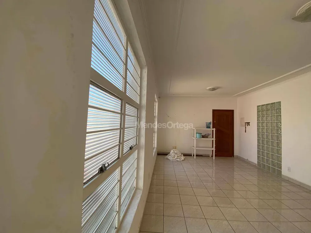 Casa, 3 quartos, 238 m² - Foto 10